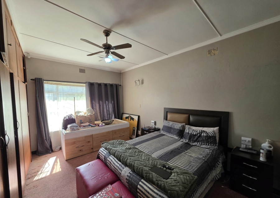 4 Bedroom Property for Sale in Jim Fouchepark Free State